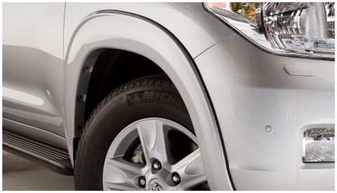 OE Style Fender Flares Black Smooth Finish 4-Piece Set For 2008-2011 Land Cruiser Husky Liners