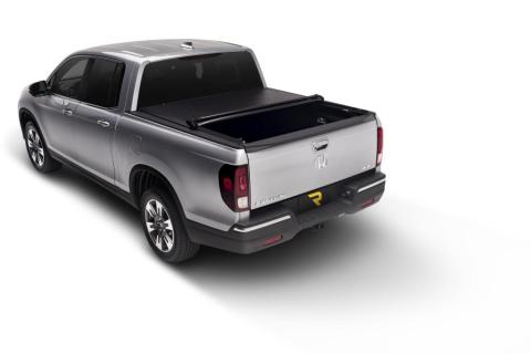 Lo Pro Tonneau Cover Black 2001-2004 Toyota Tacoma Double Cab 5 Foot Bed Truxedo