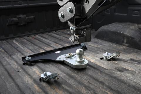 GoosePuck 5 Inch offset ball-puck mount for GM Short Bed 2018-2019 25K Towing, (With EXT Ball Assy and 102345) Gen Y Hitch