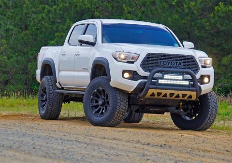 6 Inch Lift Kit with Shadow Shocks 2005-2015 Toyota Tacoma (will Not fit 2WD with 5-lug wheels) Superlift