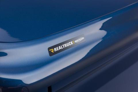 Tonneau Cover LUX 2015-2022 Chevrolet Colorado/GMC Canyon 5 Foot Bed Crew Brownstone UnderCover