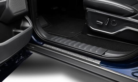 Trail Armor Rocker Panel Black For 21-23 Ford F150 Supercrew 22-23 F150 Lightning Supercrew Incl. Side Panels/Sill Plate Cover Bushwacker