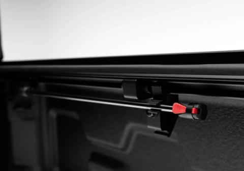 Tonneau Cover Fusion 2017 Silverado/Sierra 5 Foot 9 Inch Bed UnderCover