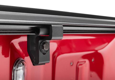 Tonneau Cover Fusion 2017-2025 Ford F-250/350 6 Foot 10 Inch Bed Oxford White UnderCover