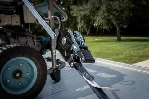 Medium Duty 1 inch Auto Retractable Ratchet Strap BulletProof Hitch