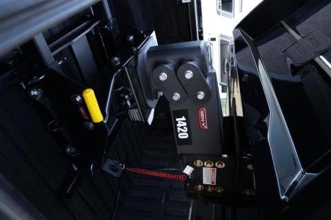 Advantage Hitch Fifth Wheel Gooseneck Combo for Trucks 25K Towing Fits Curt Q24 &amp; A25 Fifth Wheel Head Gen Y Hitch
