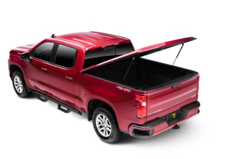 Tonneau Cover LUX 2019 (New Body Style) 2025 Silverado 5 Foot 9 Inch Bed Abalone White UnderCover