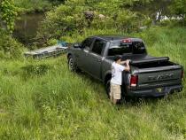 Deuce Tonneau Cover Black 2009-2018 (2019-2024 Classic) Ram 5 Foot 7 Inch Bed without RamBox Truxedo