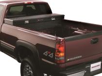 Challenger Single Lid Crossover Storage Box 1961-1965 1000/1500 Series Fleetside Standard Tub Lund