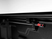 Tonneau Cover Fusion 2017-2018 Silverado/Sierra 5 Foot 9 Inch Bed UnderCover