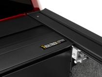 RetraxOne XR Retractable Tonneau Cover Matte One Piece Polycarbonate Construction 1988-1999 Chevy/GMC C/K/1999-2006 (2007 Classic) Silverado/Sierra 6' 6 inch Bed without Stake Pockets Standard Rails