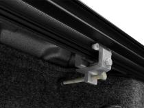 RetraxOne XR Retractable Tonneau Cover Matte One Piece Polycarbonate Construction 2015-2022 Colorado/Canyon 5' Bed without Stake Pockets